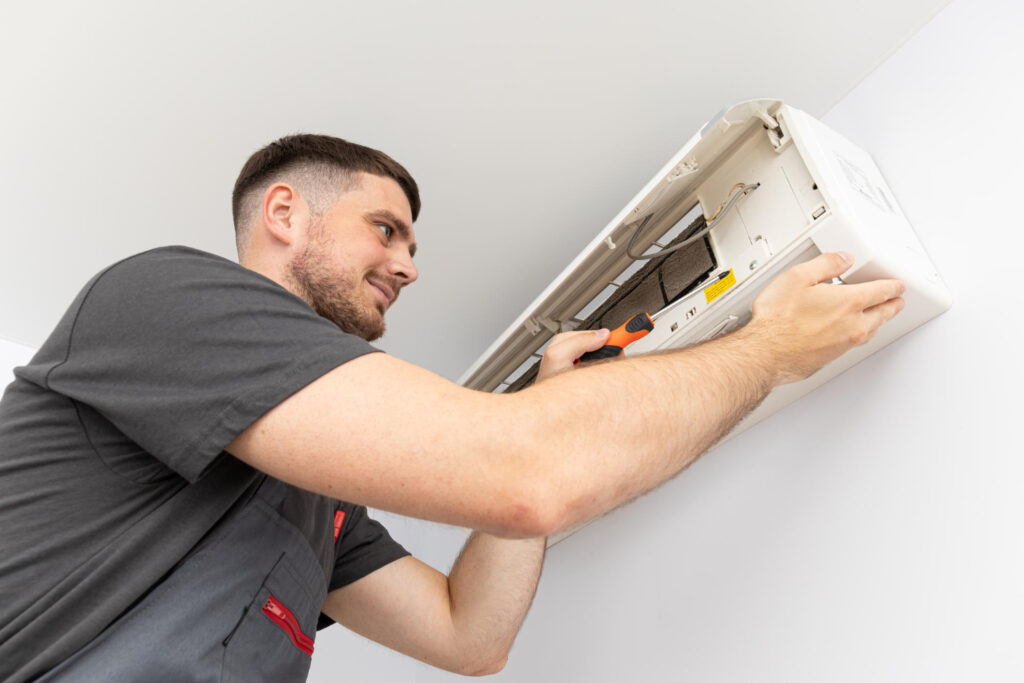 How Dirty Air Filters Increase Energy Bills in Your Delano Home 4 dirty ac filter